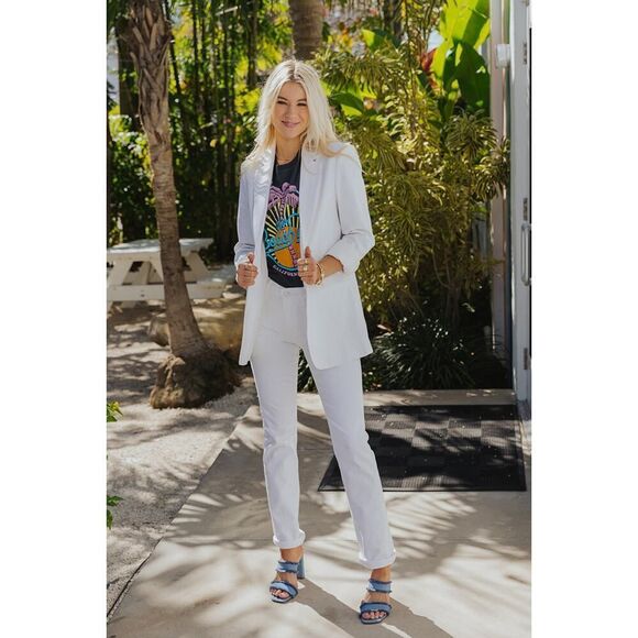 Mother The Smarty Pants Skimp in Totally Innocent 32” - Picture 6 of 15